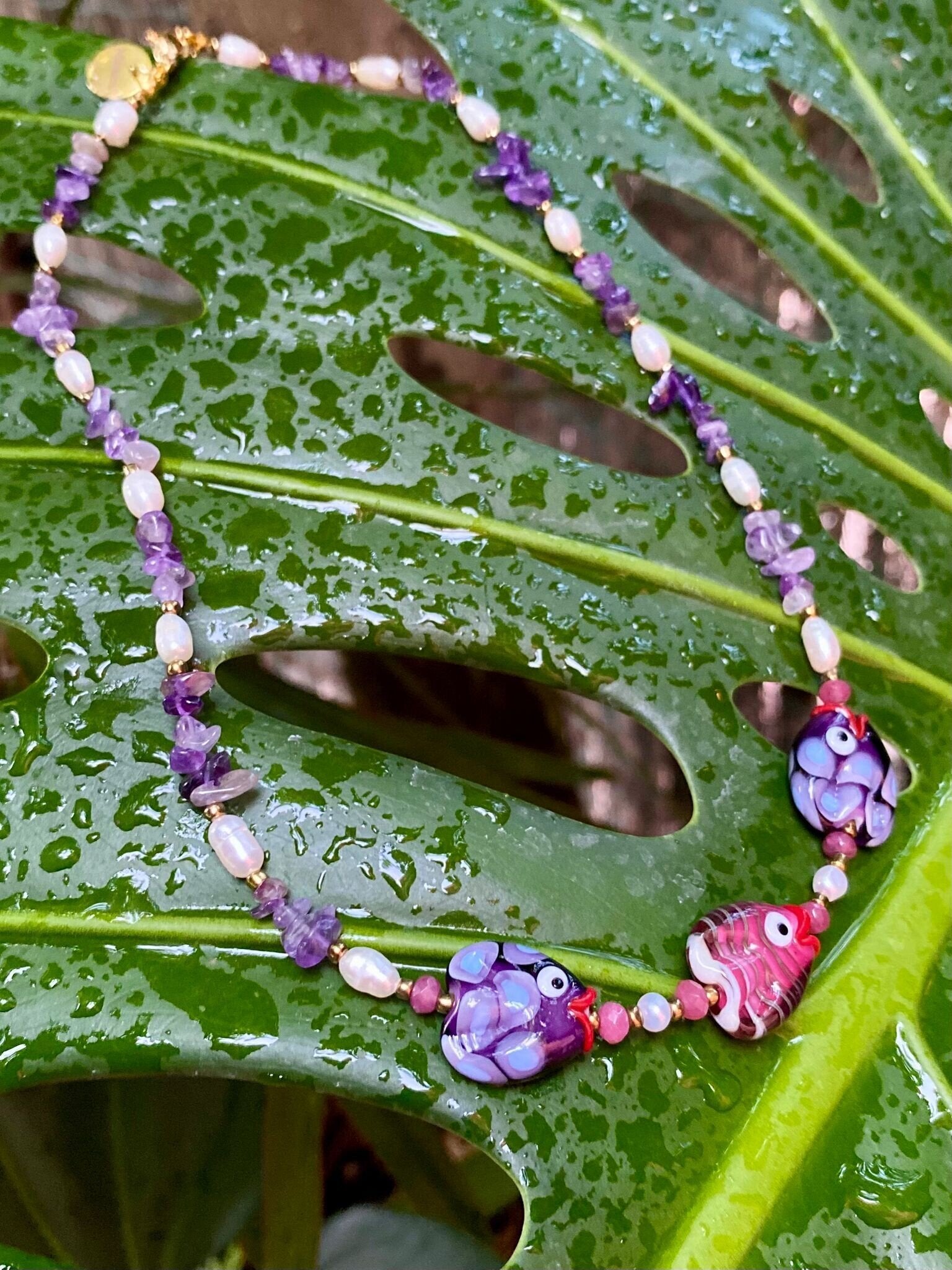Piscis "Tres peces violetas"